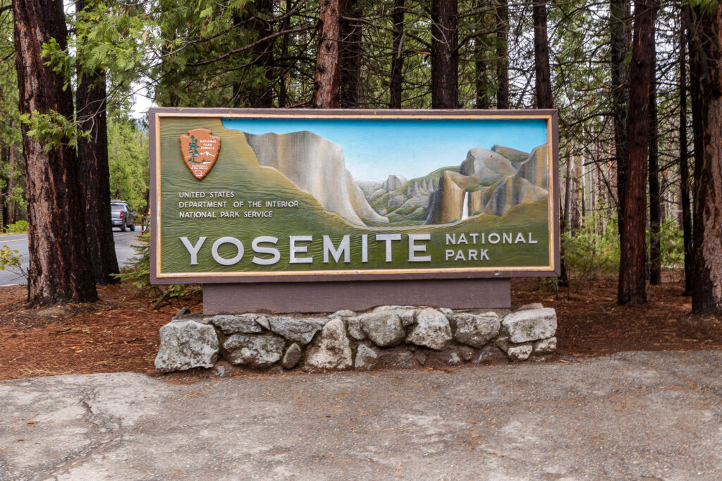 The Yosemite National Park sign at the front of the CA-120 entrance