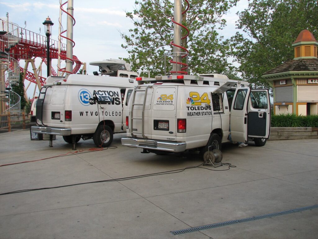 Live vans from Toledo Stations