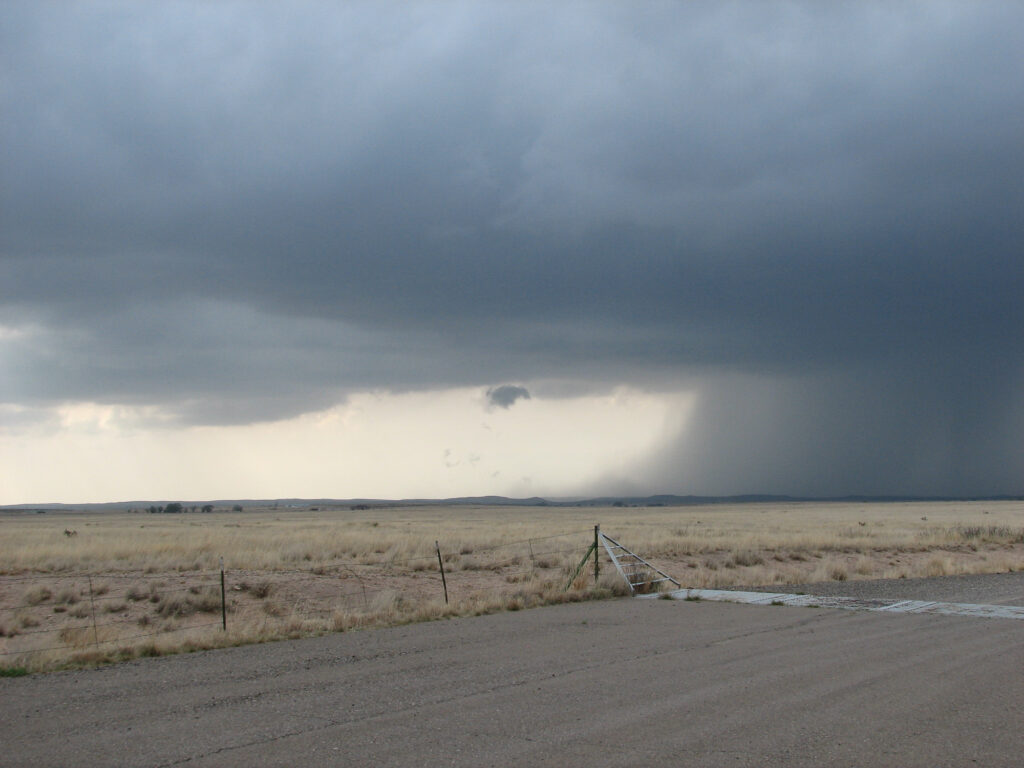 Supercell west of Roswell