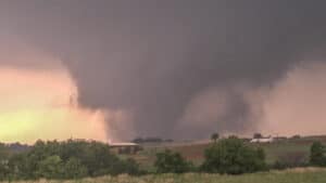Chickasha Tornado grows to a fat stovepipe before wedging out May 24, 2011 (Video Still)
