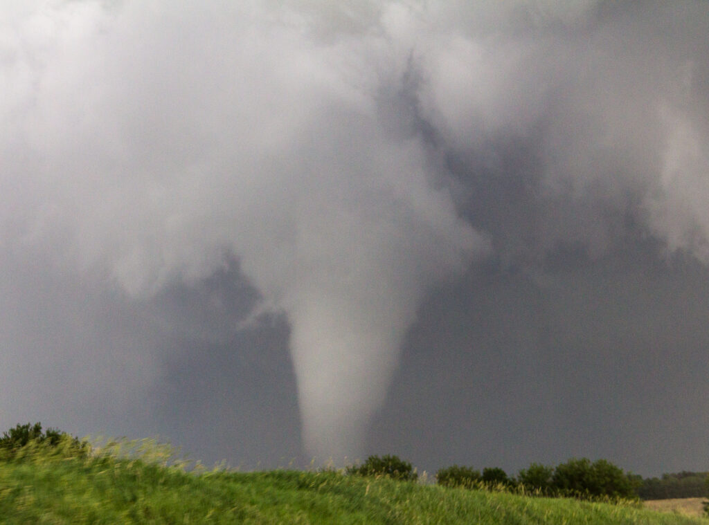 Cone Tornado near Bradshaw