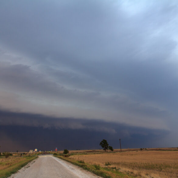 A summer shelf cloud in Northern Oklahoma on August 12, 2011