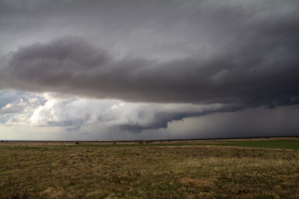 The first storm near El Dorado provided a huge RFD cut but never was able to produce