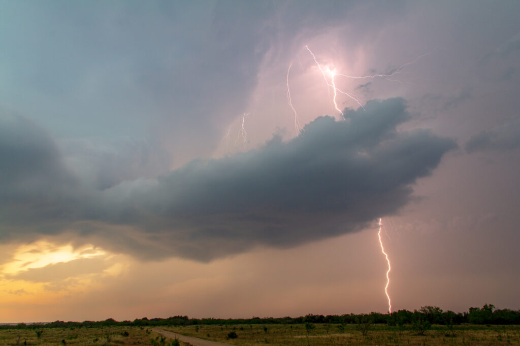 Cloud-to-Ground lightning strike