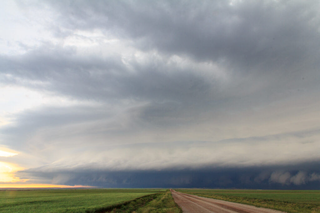 Shelf Cloud in Southwest Oklahoma 4-20-14
