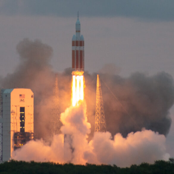 Orion EFT-1 Launch