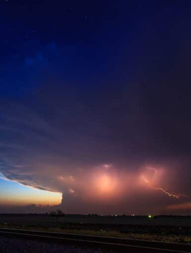Northern Oklahoma Supercell at dusk near Enid