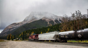 Westbound Canadian Pacific train in Field, BC