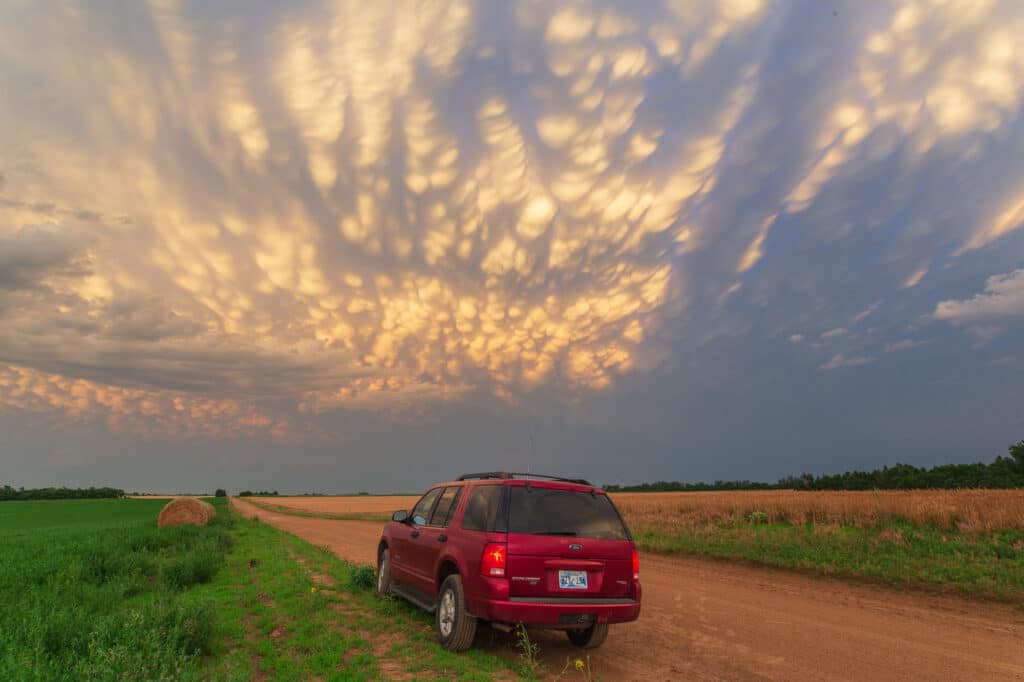 My 05 Ford Explorer XLT 4x4 and mammatus