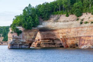 Arch in Pictured Rocks