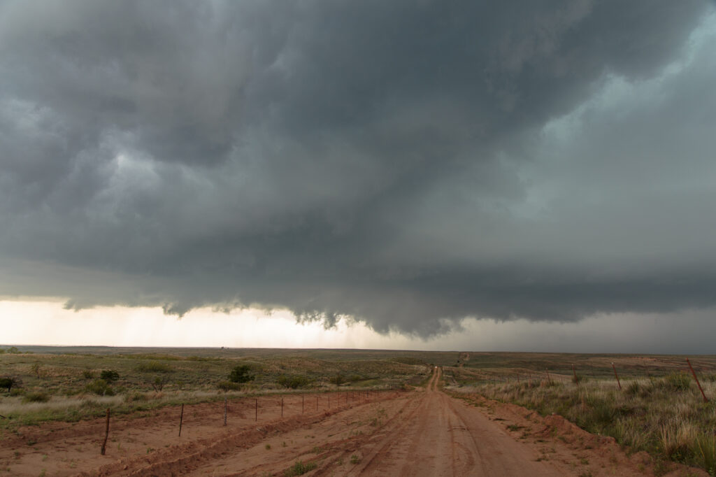 Wall Cloud south of Mclean